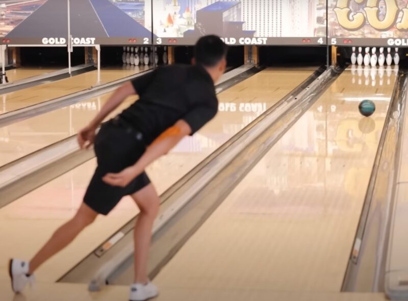 balance in bowling